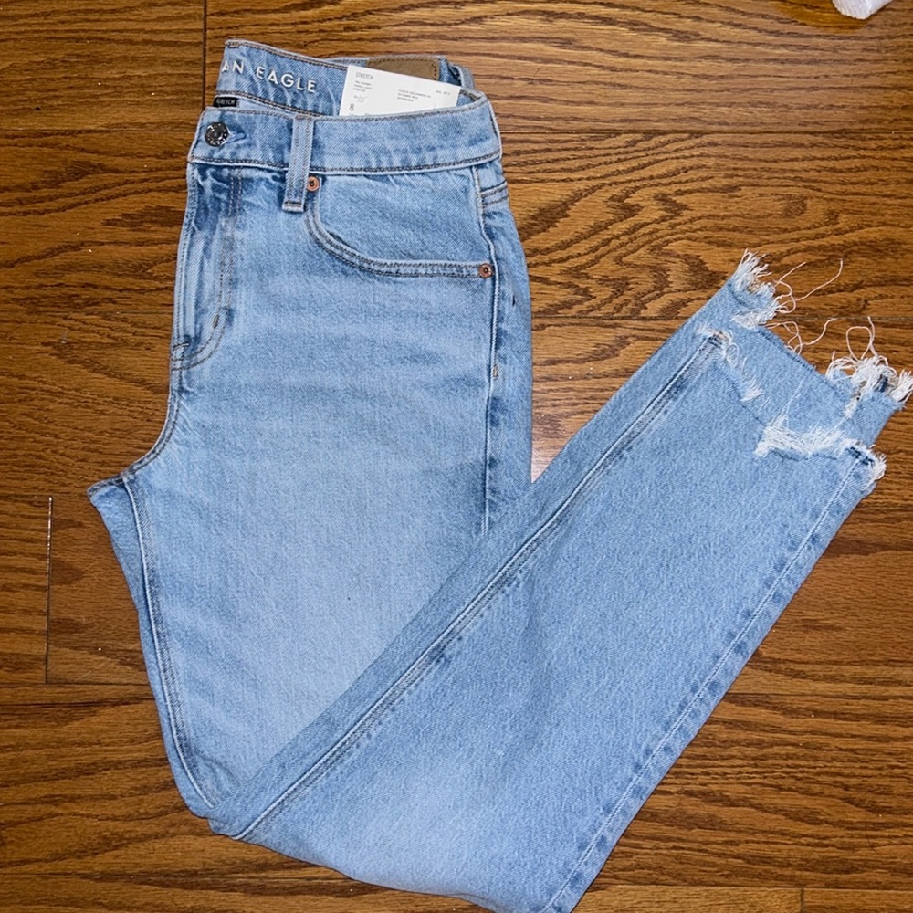 Women’s Regular Size 8 American Eagle Jeans